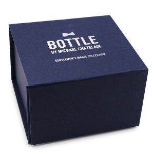 Foto Bottle by Mickael Chatelain