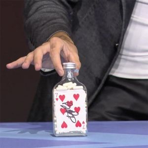 Foto The Bottle by Adrián Vega