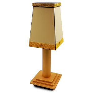 Foto Table Lamp To Flower Vase